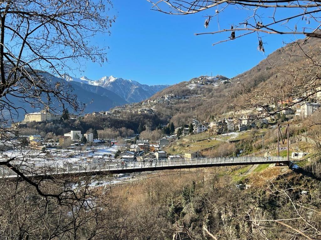 Appartamento La Baita Case Sondrio Fiume - Affitti Brevi Italia Esterno foto