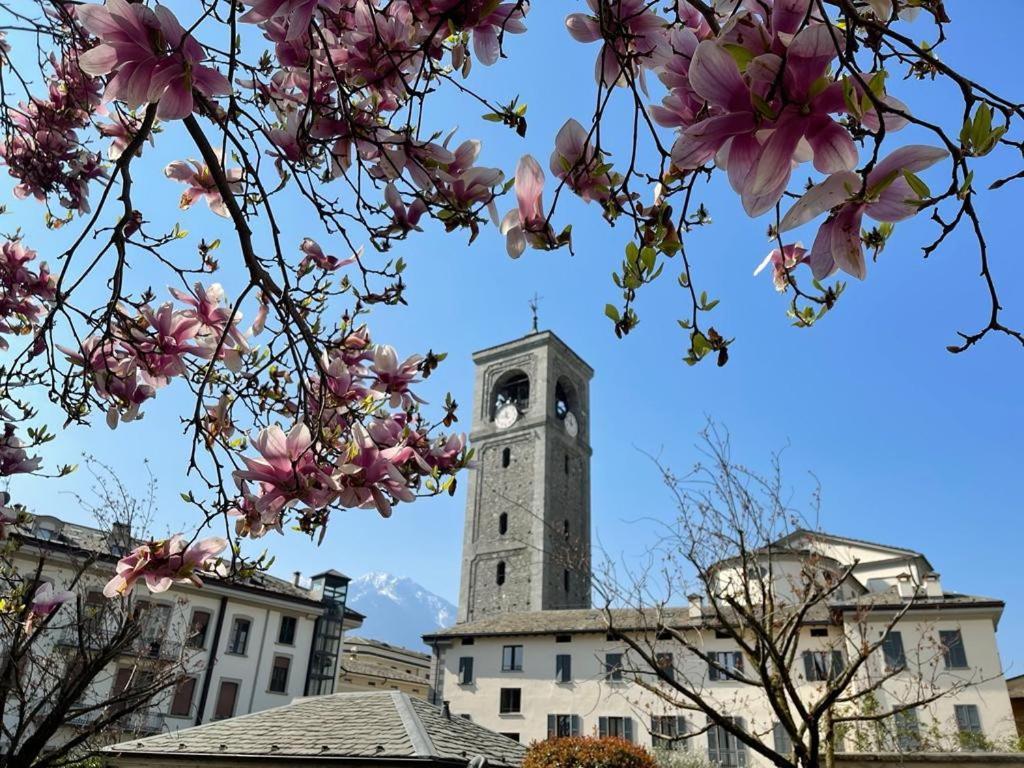 Appartamento La Baita Case Sondrio Fiume - Affitti Brevi Italia Esterno foto